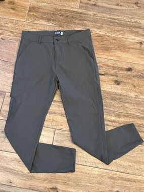 ICON Men's Chinos in Dark Green